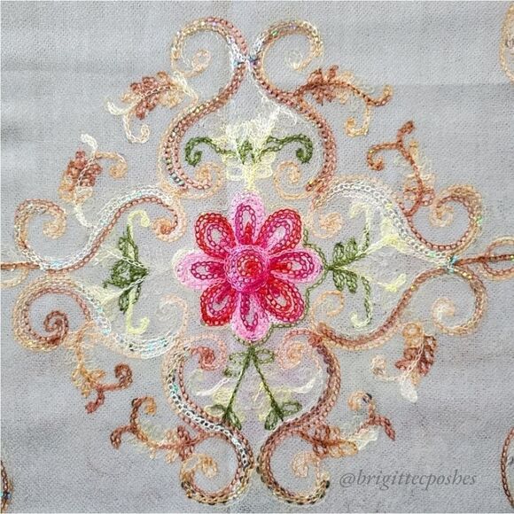 CHALINA  White Embroidered Shawl - Picture 6 of 10